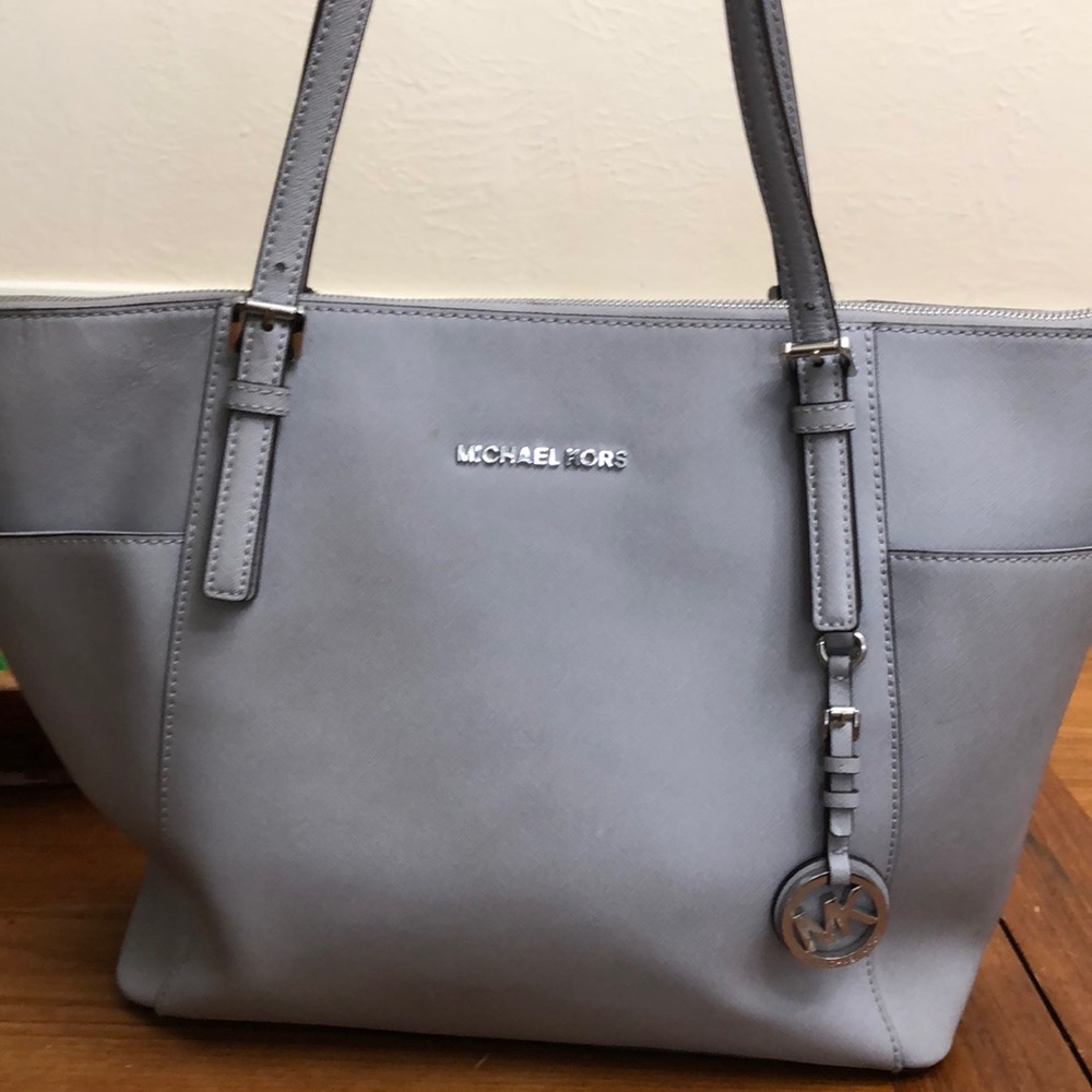 Michael Kors Jet Set Tote